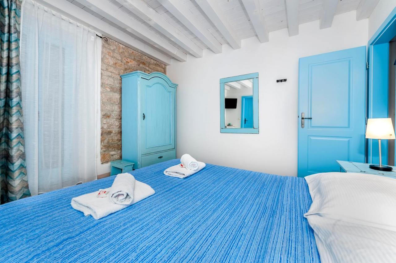 Apartments & Rooms La Casa Barbaro 罗维尼 外观 照片